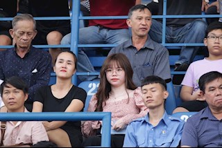 Bạn gái Quang Hải lần đầu lên tiếng sau vụ lùm xùm mất facebook