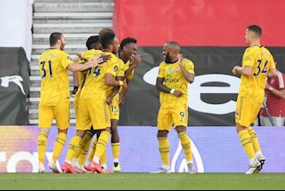 5 điểm nhấn Southampton 0-2 Arsenal: Cặp sao trẻ giúp Pháo thủ “rửa mặt”