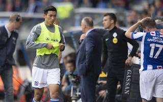 SC Heerenveen nguy cơ phá sản sau khi chia tay Đoàn Văn Hậu