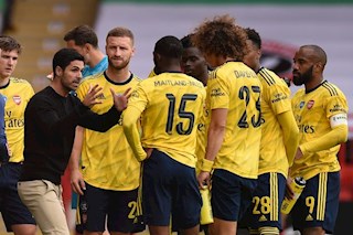 Van Persie chỉ ra vấn đề khiến Arsenal khó vô địch FA Cup