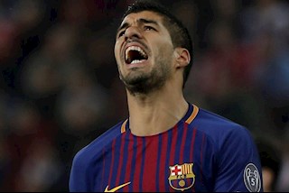 Luis Suarez bắt trend chống phân biệt chủng tộc và cái kết