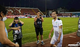 Tiền đạo Văn Toàn: Mong các cầu thủ HAGL hãy nhìn lên khán đài mà đá