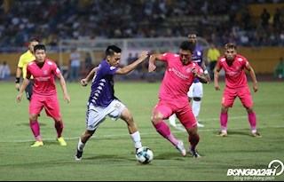 VIDEO: Văn Quyết dứt điểm hỏng ăn không tưởng trong trận gặp Sài Gòn