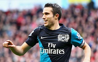 Dứt áo rời Arsenal sang MU, Van Persie khiến đồng đội cũ thất vọng