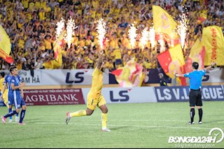 Nam Định vượt qua Quảng Nam trong trận chiến yểm bùa như thế nào?