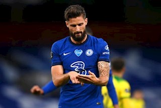 Giroud lý giải về pha ăn mừng bàn thắng kỳ lạ trước Norwich