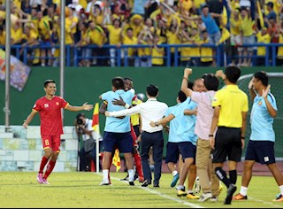 Video tổng hợp: Bình Dương 0-1 Thanh Hóa (Vòng 10 V-League 2020)