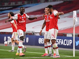 NHM Arsenal cầu xin một điều sau thắng lợi trước Man City?