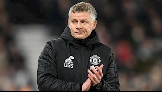 MU chơi thăng hoa, Berbatov vẫn chưa hài lòng