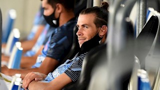 HLV Zidane tiết lộ lý do loại Gareth Bale khỏi đội hình Real