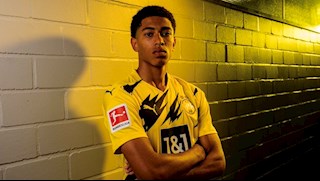 CHÍNH THỨC: Vượt mặt MU, Dortmund chiêu mộ thần đồng nước Anh