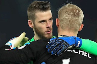 Điểm tin bóng đá sáng 3/8: MU tính gây sốc với thủ môn Leicester