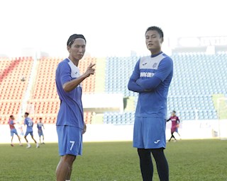 NÓNG: Mạc Hồng Quân và Nghiêm Xuân Tú gia nhập Hải Phòng