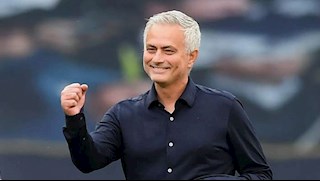 Tottenham giành vé dự Europa League mùa tới, Jose Mourinho phản ứng thế nào?