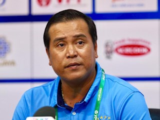 Huấn luyện viên Nguyễn Thanh Sơn - HLV trưởng câu lạc bộ Becamex Bình Dương