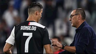 Juve thua thảm, Sarri chỉ trích BTC Serie A