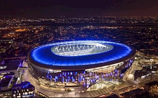 Tottenham ra mắt áo đấu mới, NHM kêu trời vì…