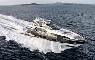 Bên trong siêu du thuyền trị giá 6 triệu euro của Ronaldo