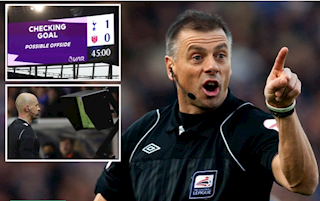 VAR đang kéo lùi Premier League?