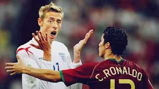 VIDEO: Những cầu thủ cao kều nhất làng bóng đá thế giới - Peter Crouch vẫn chưa là gì