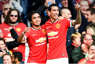 Rafael được fan MU hết lời ca ngợi sau khi chặt chém Di Maria