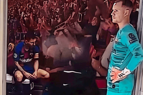 Đoạn video Leo Messi thất thần giữa trận vs Bayern khiến fan xót xa