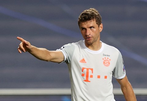 Thomas Muller và nghệ thuật đánh cắp không gian