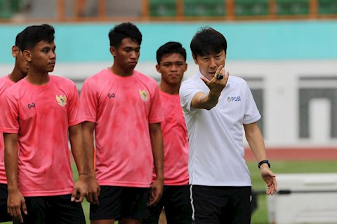 HLV Shin Tae-yong nói gì khi Indonesia ồ ạt nhập tịch cầu thủ Brazil?