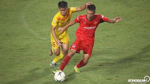 Mai Xuân Quyết chỉ ra lợi thế của đội U22 trước ĐT Việt Nam