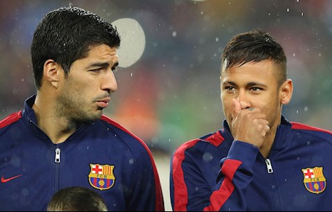 Lỡ hẹn Champions League, PSG tính đưa Suarez về đoàn tụ Neymar