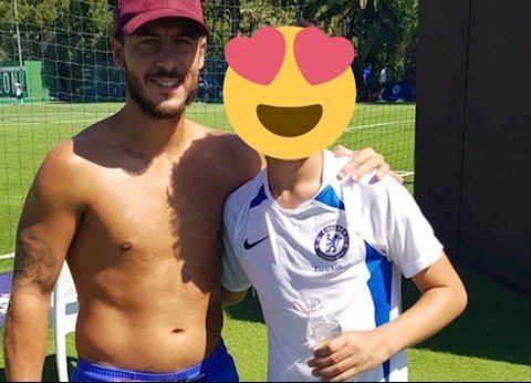 CĐV Real Madrid tha thiết muốn Eden Hazard làm điều này?