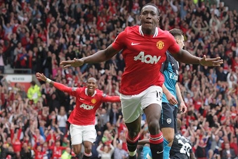 Ngày này năm xưa: MU đè bẹp Arsenal 8-2