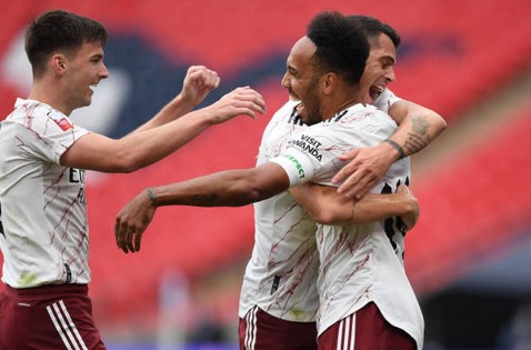 Hạ bệ Liverpool, Tierney khẳng định Arsenal xứng đáng dự C1