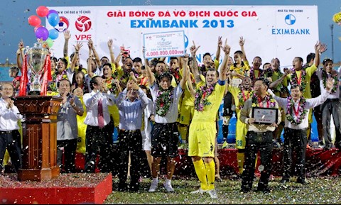 Ngày này năm xưa: CLB Hà Nội lên đỉnh V-League nhờ cặp song pháo