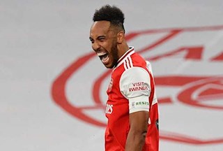 Aubameyang đồng ý ở lại Arsenal, chỉ lật kèo trong một trường hợp