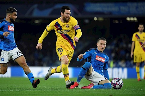 Để quật ngã Barca, Napoli cần phải...