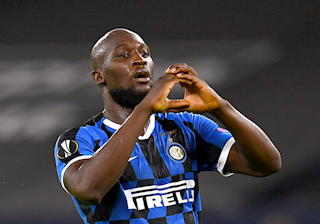 Tiếp tục ghi bàn, Romelu Lukaku đi vào lịch sử Europa League