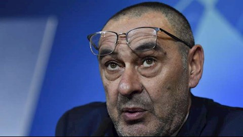 Bị loại tức tưởi, Sarri đổ lỗi cho Juventus bị nguyền rủa