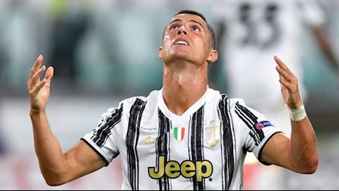 Ronaldo kêu gọi đồng đội đứng dậy sau thảm họa ở C1