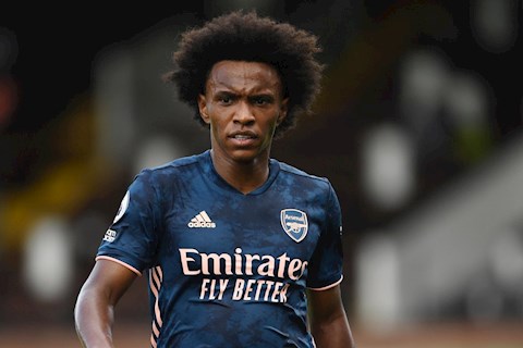 Lampard bị chỉ trích vì quyết định chuyển nhượng sai lầm