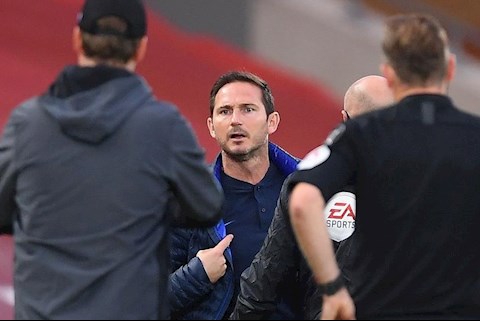 Lampard vs Klopp: Mua hay không mua thì tốt?