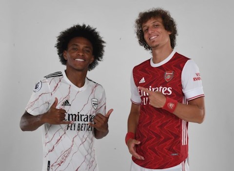 Cực kỳ bất ngờ với cái tên mà Willian và Luiz lôi kéo đến Arsenal
