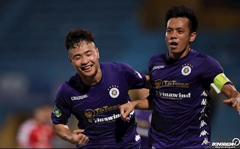 VIDEO: Gừng già Văn Quyết tỏa sáng giúp Hà Nội thoát thua trước Thanh Hóa