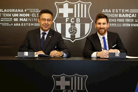 Đối xử tồi tệ, Chủ tịch Bartomeu vẫn mặt dày nhờ cậy Messi