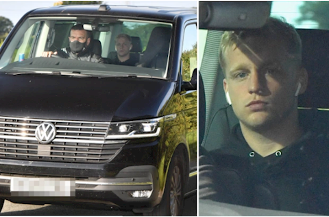 Van de Beek và Martial như người mất hồn sau trận thua Crystal Palace