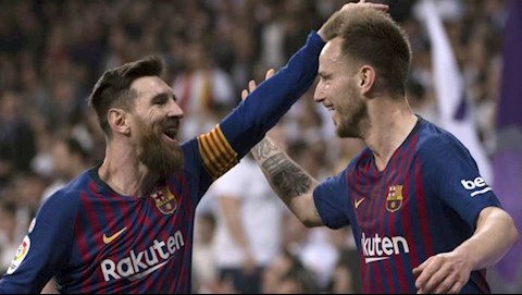 Rakitic thừa nhận chưa bao giờ thân thiết với Messi ở Barca