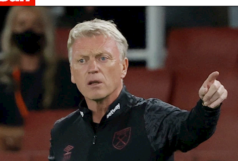 Xác định HLV đầu tiên ở Premier League dương tính với Covid-19 mùa này