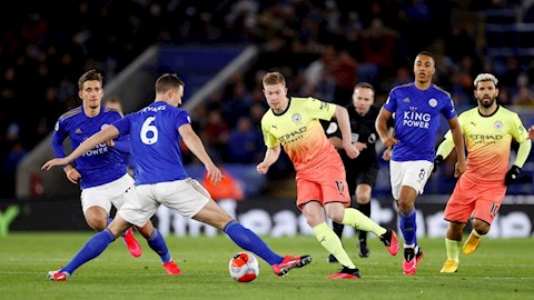 HLV Pep Guardiola: Man City không đủ người đá trước Leicester