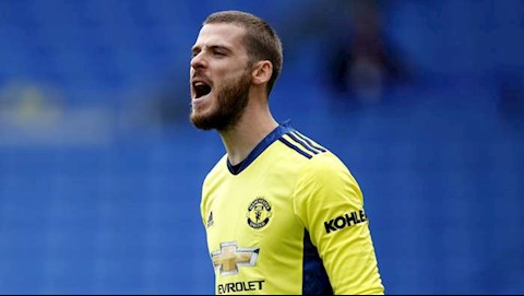 Thủ môn đẻ trứng của MU ủng hộ De Gea hết mình
