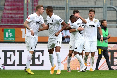 Video tổng hợp: Augsburg 2-0 Dortmund (Vòng 2 Bundesliga 2020/21)